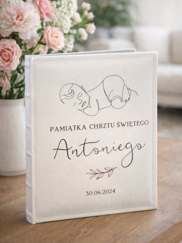 Pamiątkowy album na zdjęcia z Chrztu Świętego z dedykacją