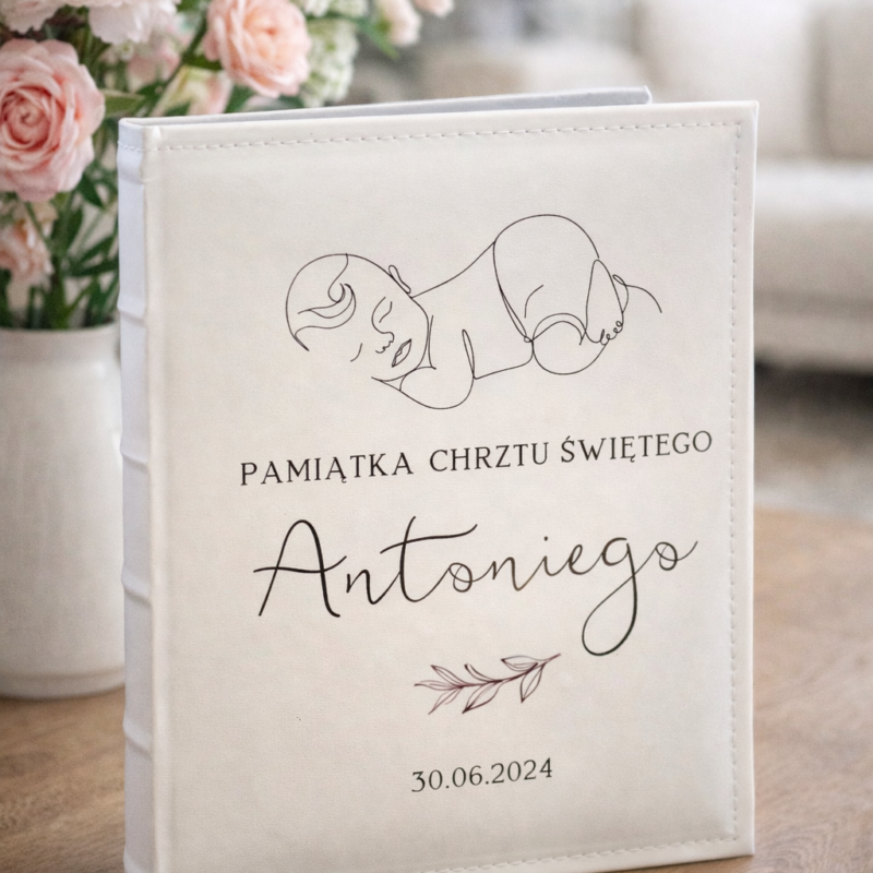 Pamiątkowy album na zdjęcia z Chrztu Świętego z dedykacją