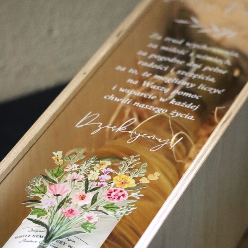 Podziękowania na wesele w formie skrzynki na wino