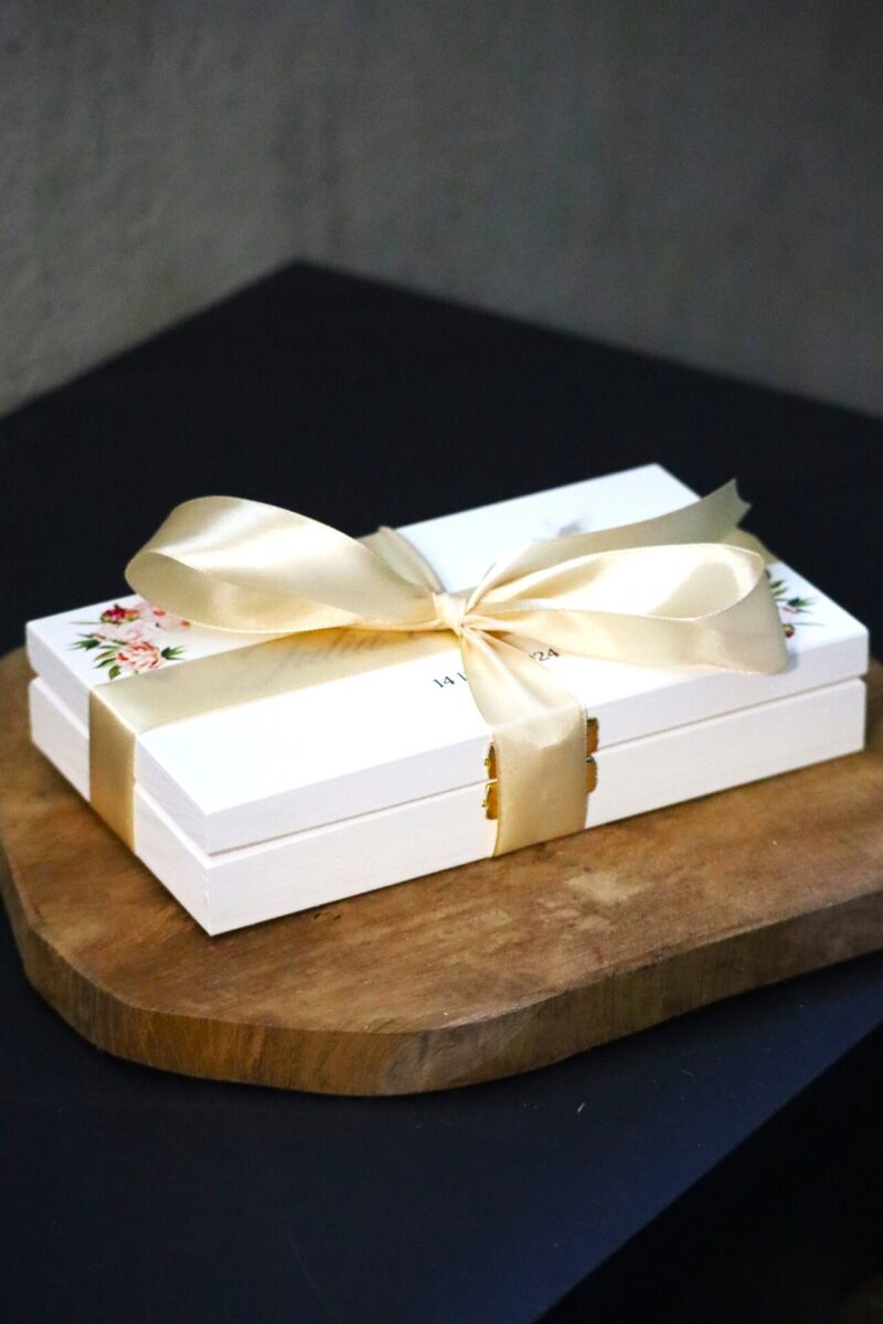 Pudełko ślubne na banknoty