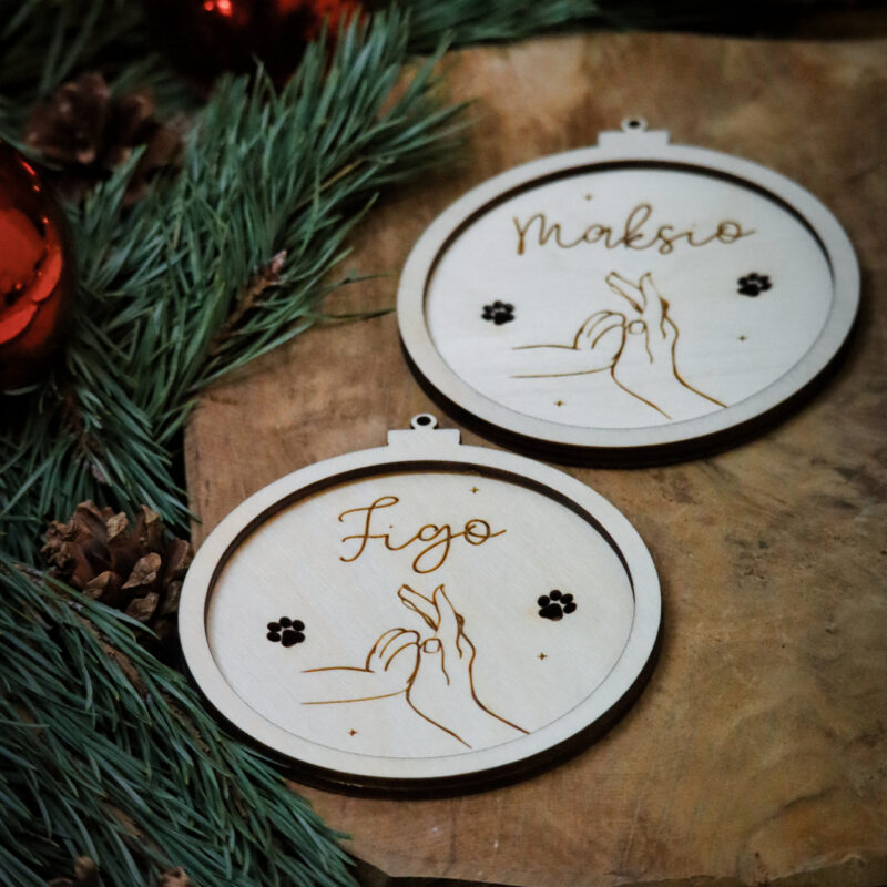 Bombka z imieniem pupila