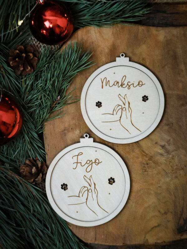 Bombka z imieniem pupila