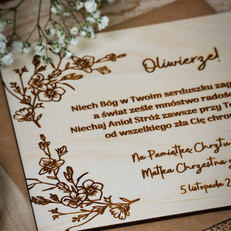 Drewniana kartka na Chrzest Święty
