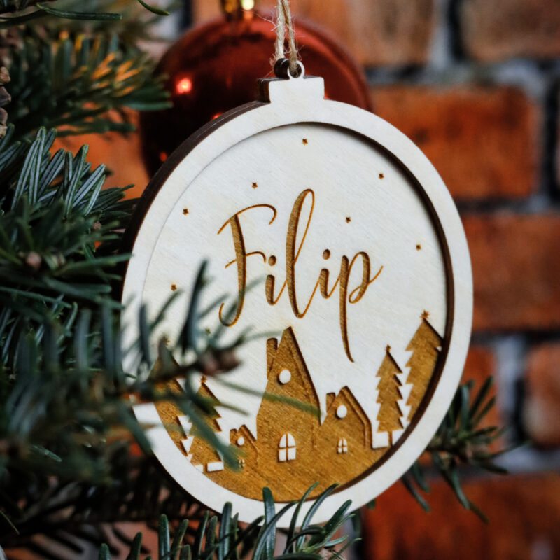Bombka grawerowana z motywem zimowym i imieniem