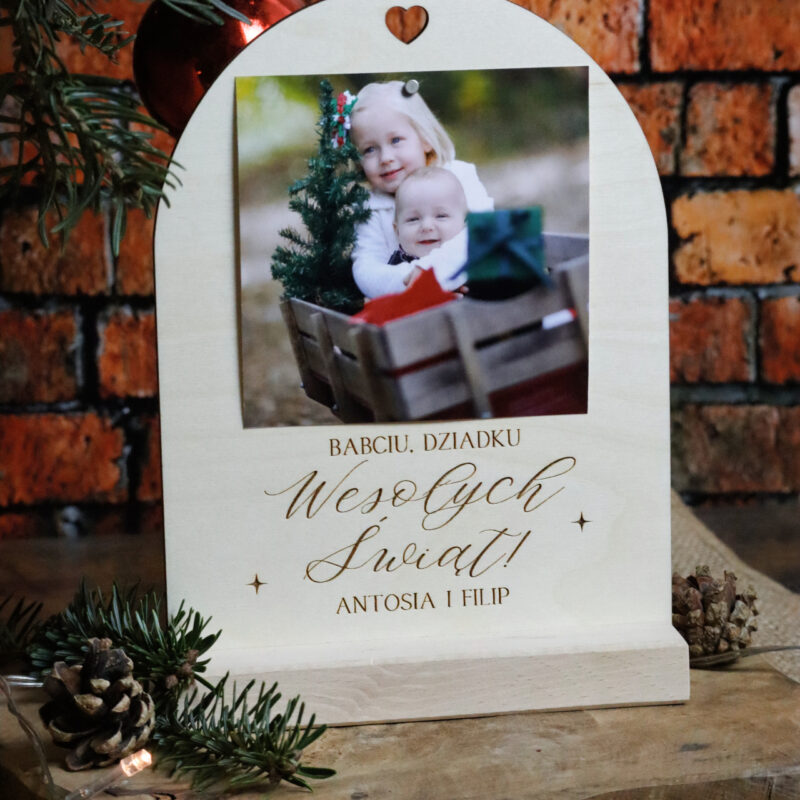 Półokrągła świąteczna ramka na zdjęcie z podstawką