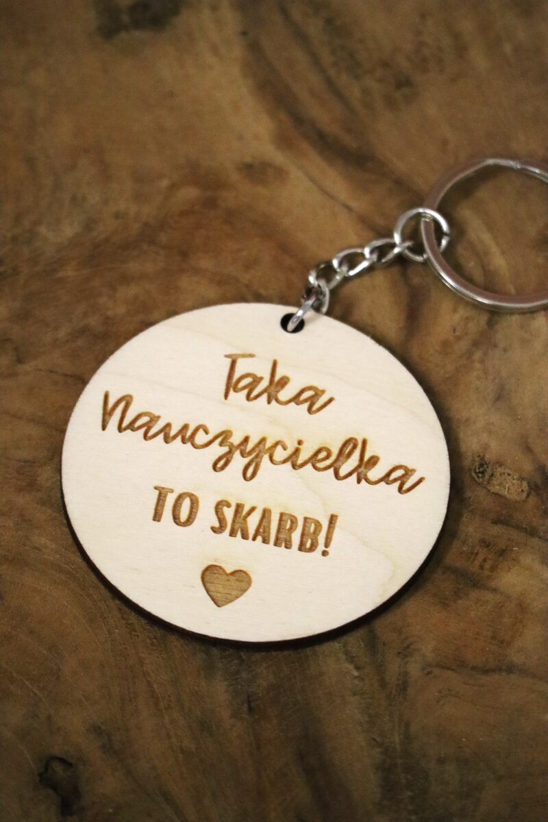 Breloczek do kluczy z grawerem dla nauczyciela