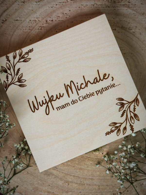 Pytanie do Rodziców Chrzestnych w formie pudełka ze zdjęciem