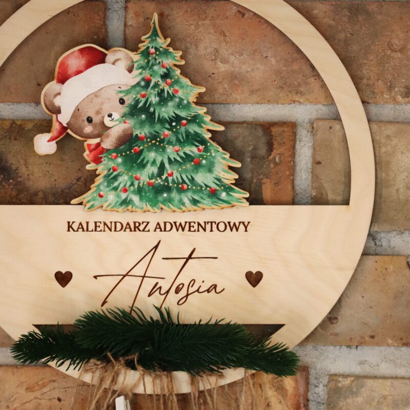 Kalendarz adwentowy Koło z misiem