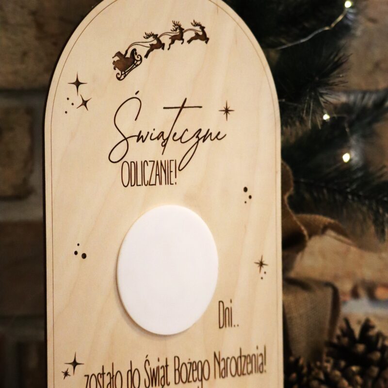 Kalendarz adwentowy na podstawce w zestawie z markerem