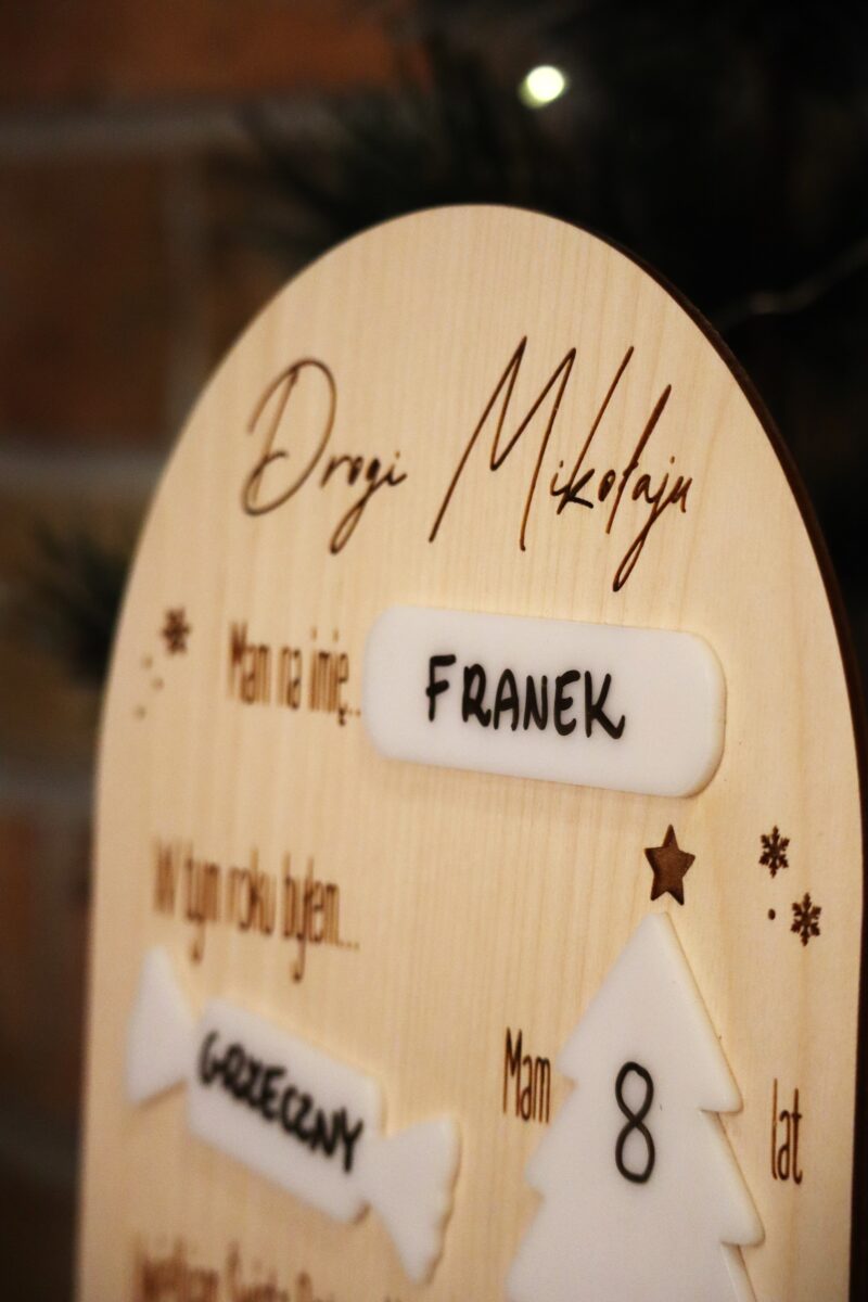 List do Świętego Mikołaja w formie tabliczki do uzupełniania