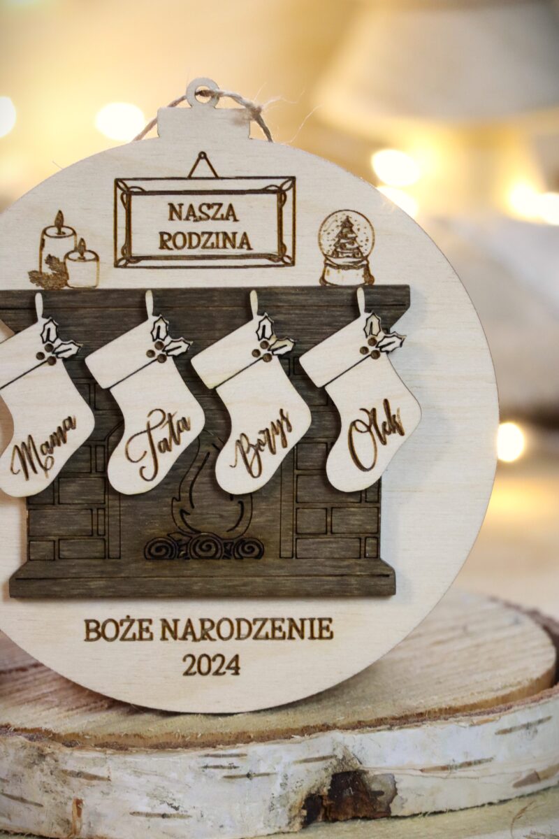 Bombka rodzinna Kominek świąteczny