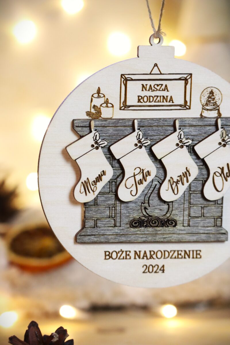 Bombka rodzinna Kominek świąteczny