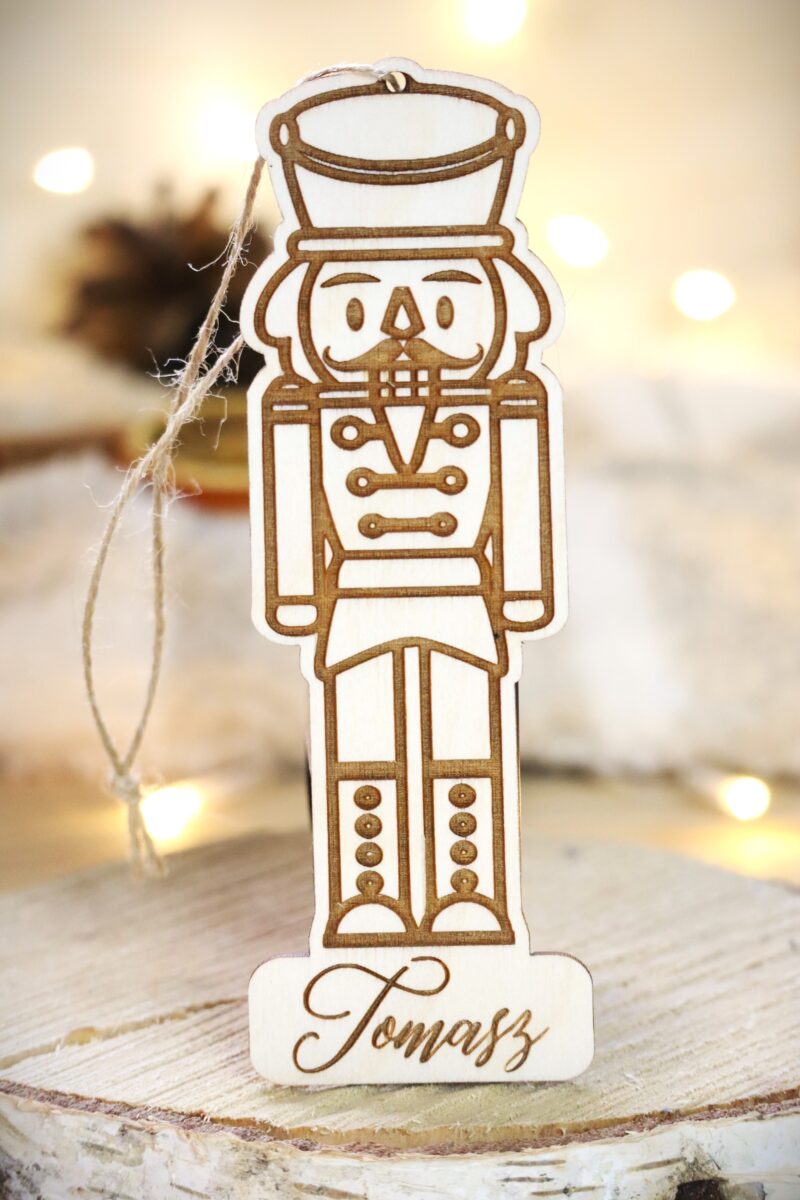 Bombka z imieniem Dziadek do orzechów