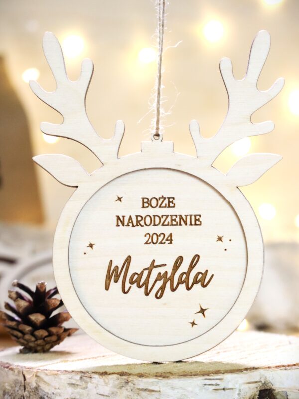 Duża bombka z uszami renifera