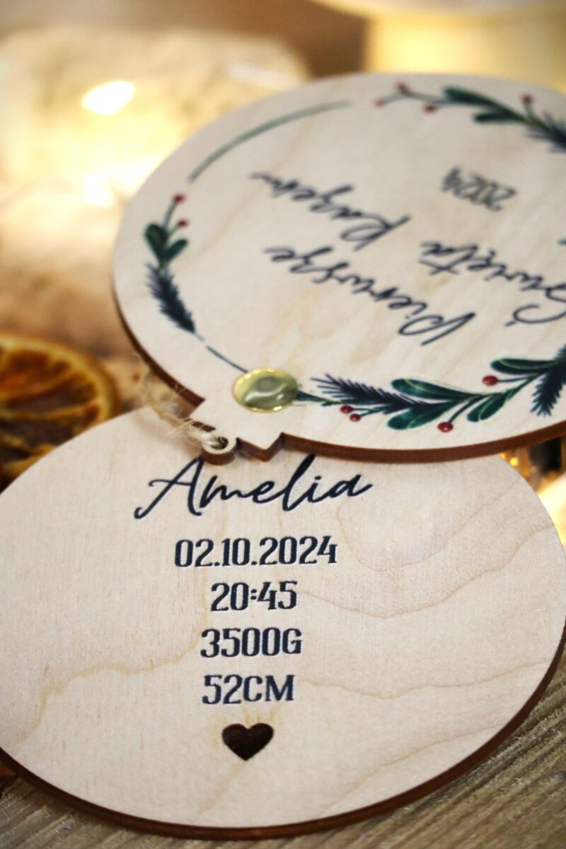 Bombka otwierana z metryczką Pierwsze Święta Razem