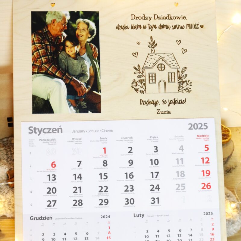 Kalendarz ścienny 2026 dla Dziadków ze zdjęciem Domek