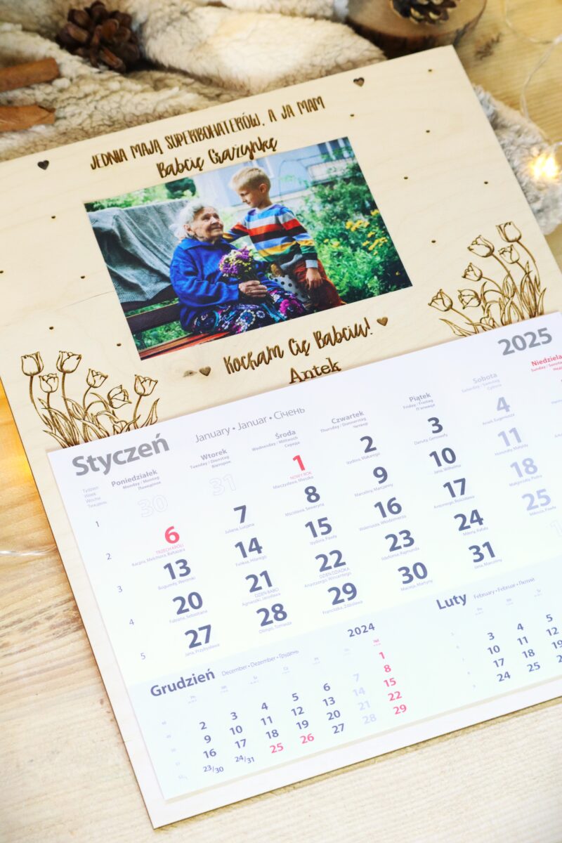 Kalendarz ścienny 2026 dla Dziadków ze zdjęciem Tulipany