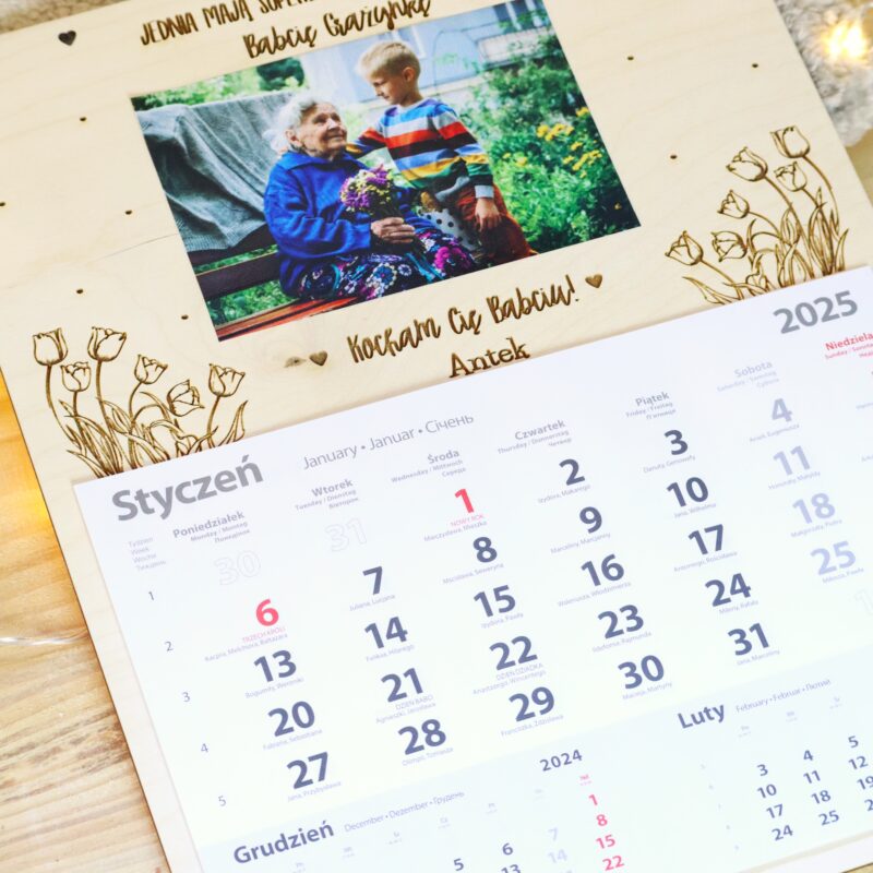 Kalendarz ścienny 2026 dla Dziadków ze zdjęciem Tulipany