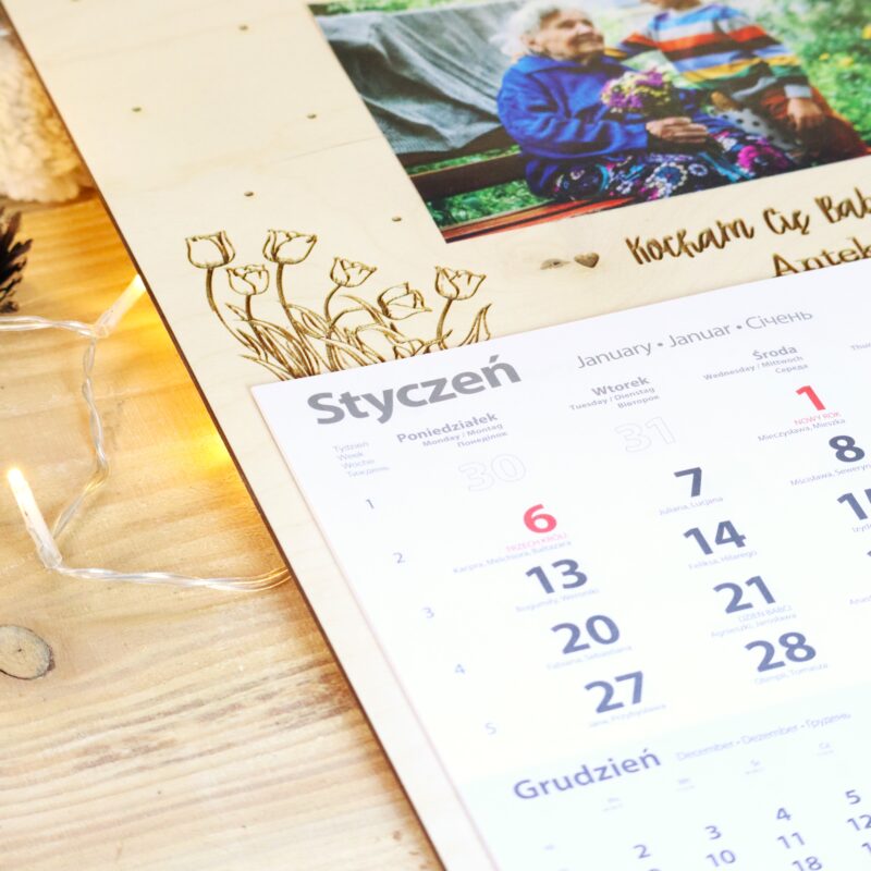 Kalendarz ścienny 2026 dla Dziadków ze zdjęciem Tulipany