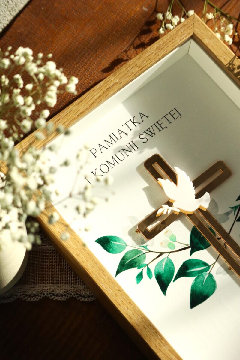 Pamiątka I Komunii Świętej Ramka 3D Krzyż z gołąbkiem
