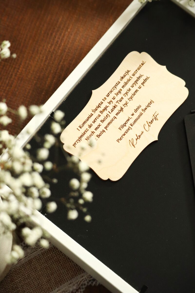 Pamiątka I Komunii Świętej Ramka 3D Krzyż z gołąbkiem