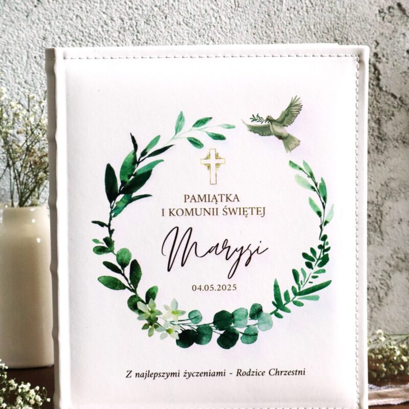 Duży album komunijny z dedykacją