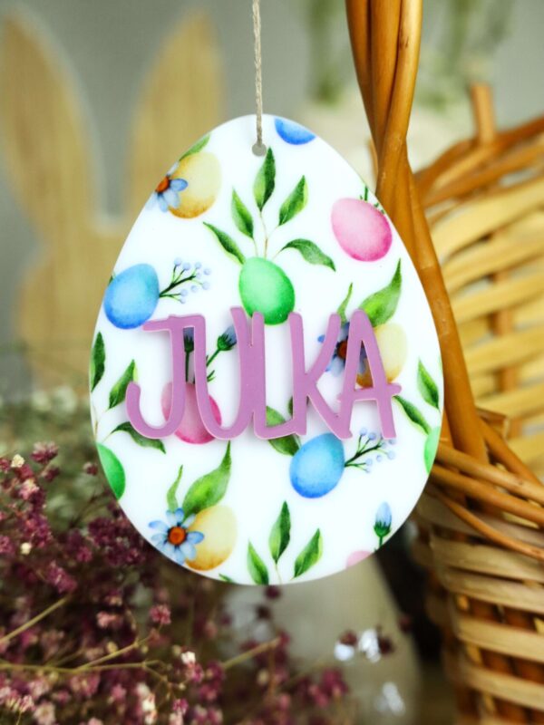 Kolorowa pisanka z imieniem plexi