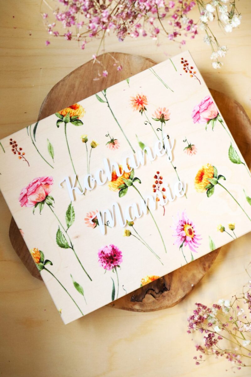 Pudełko na czekoladki Merci dla Mamy