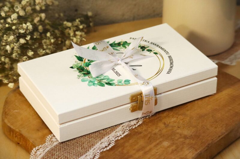 Pudełko na banknoty z okazji bierzmowania