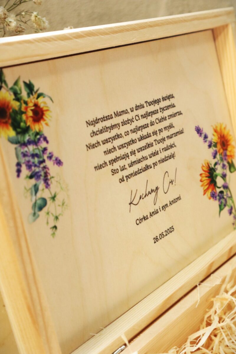 Szkatułka z winietkami dla Mamy