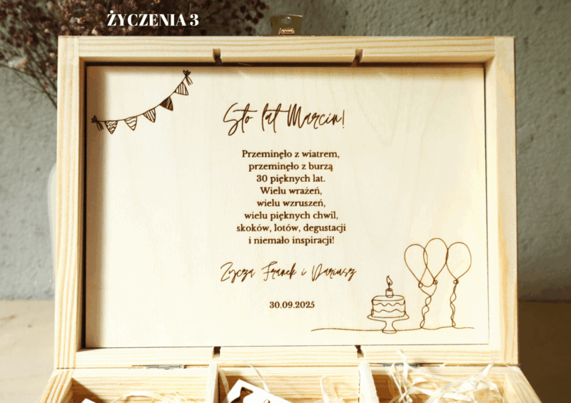 Pudełko urodzinowe z przegródkami