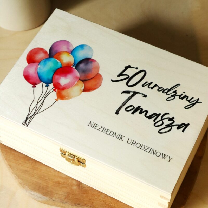 Pudełko urodzinowe z przegródkami