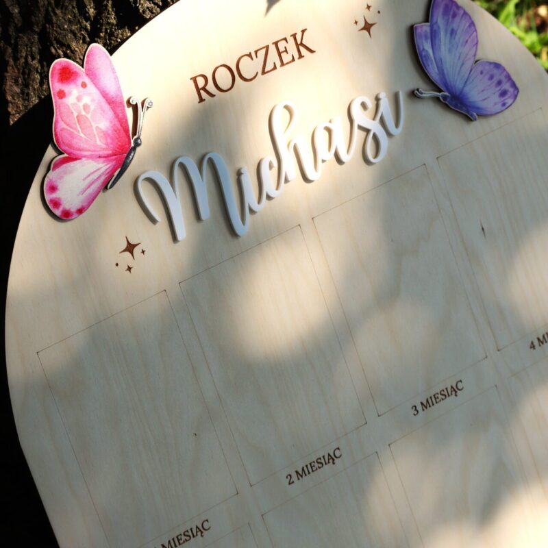 Półokrągła tablica roczkowa Motylki