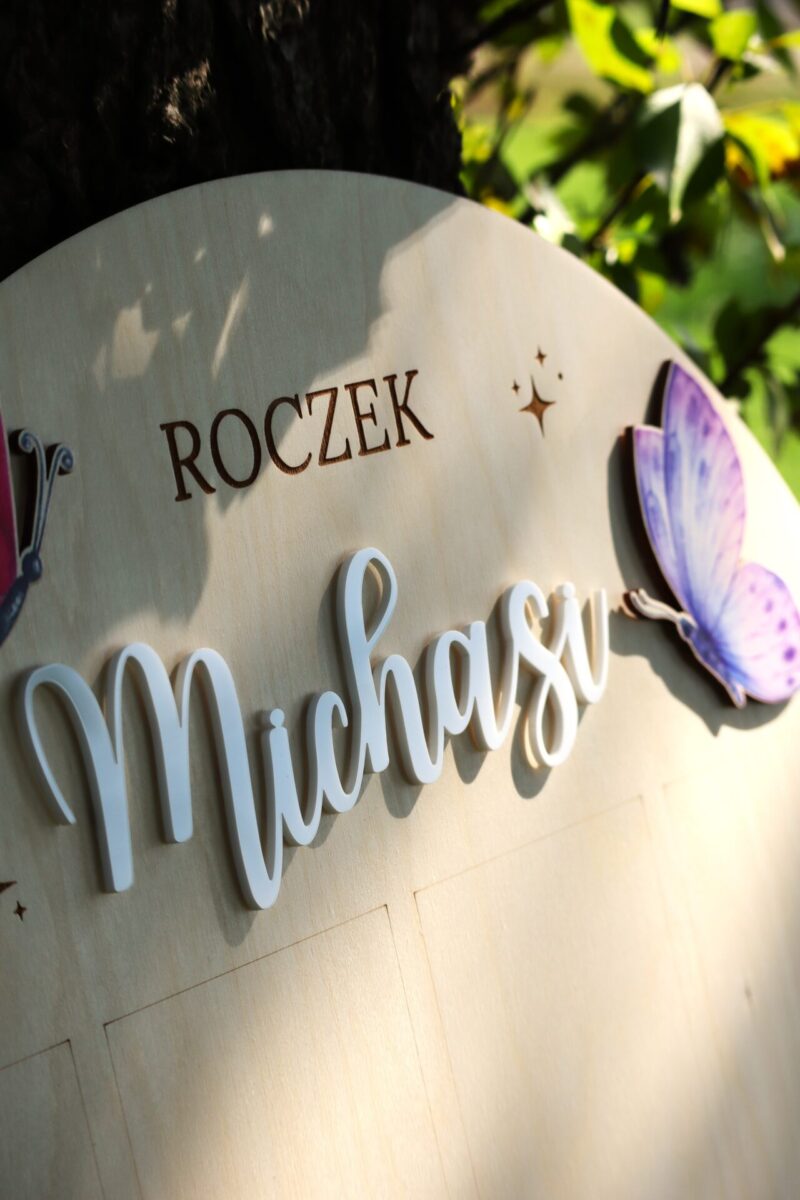 Półokrągła tablica roczkowa Motylki
