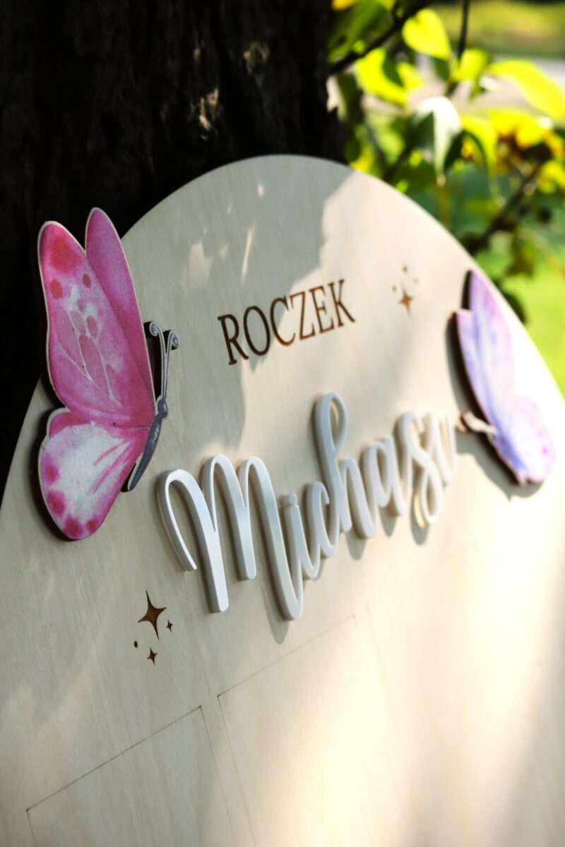 Półokrągła tablica roczkowa Motylki