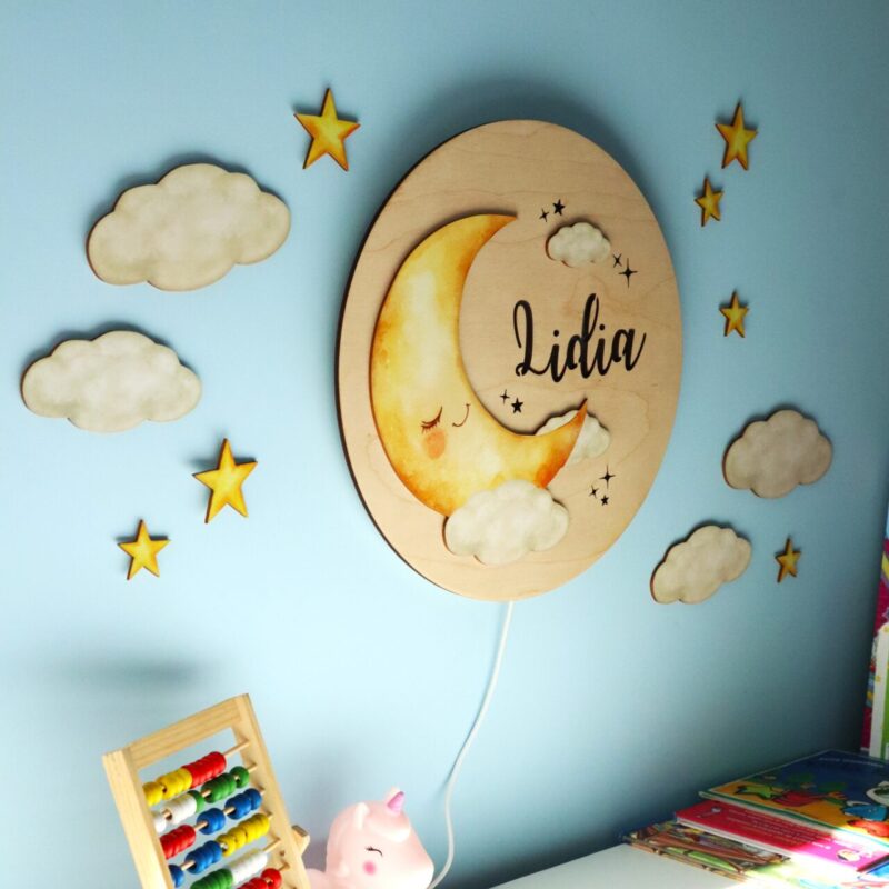 Lampka z imieniem Księżyc
