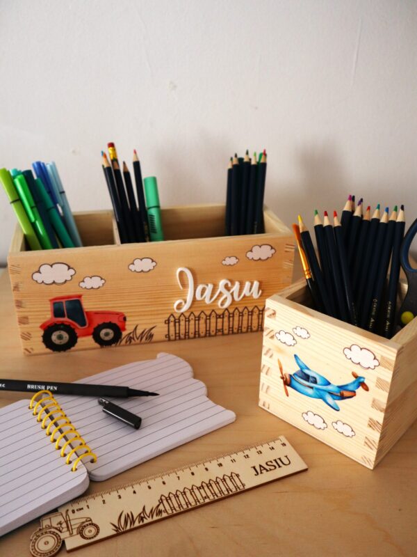 Zestaw organizerów na biurko z imieniem Pojazdy