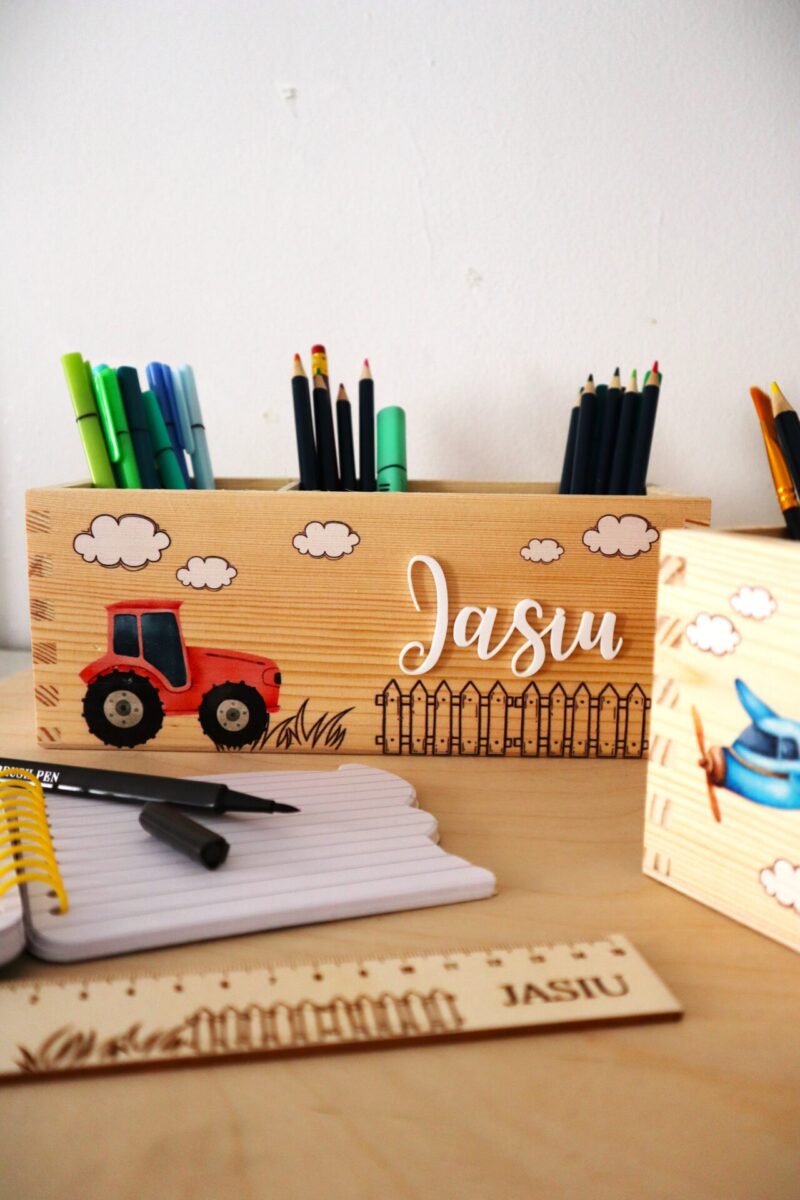 Zestaw organizerów na biurko z imieniem Pojazdy