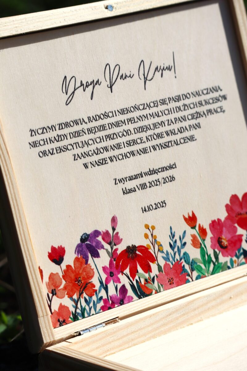 Pudełko dla nauczyciela na czekoladki Merci