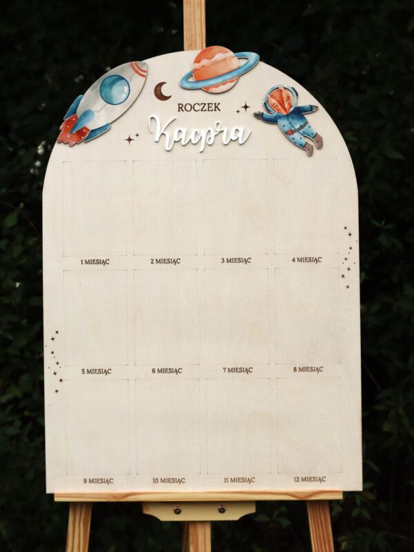 Półokrągła tablica roczkowa Kosmos