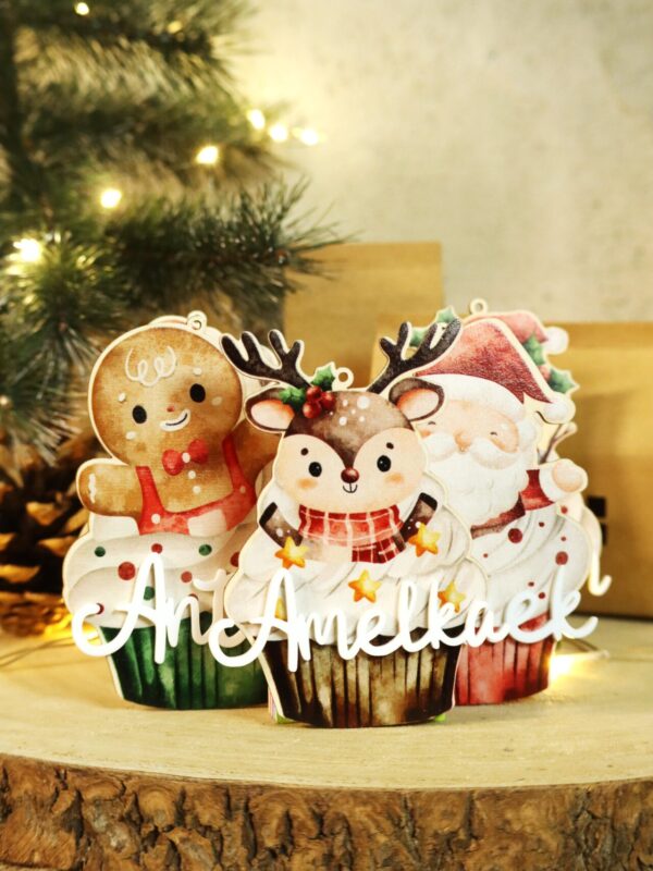 Bombka z imieniem Świąteczna babeczka