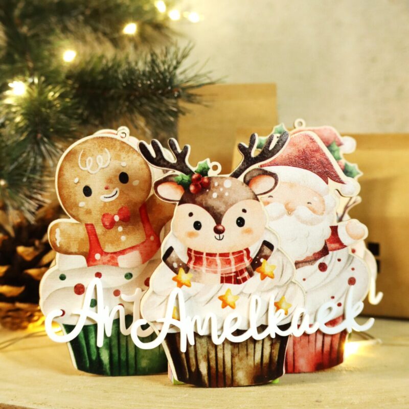 Bombka z imieniem Świąteczna babeczka