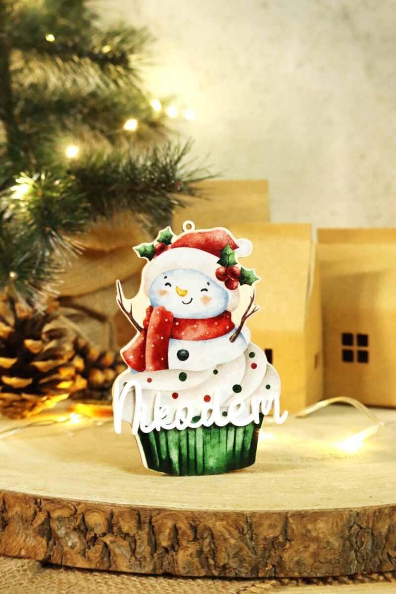 Bombka z imieniem Świąteczna babeczka