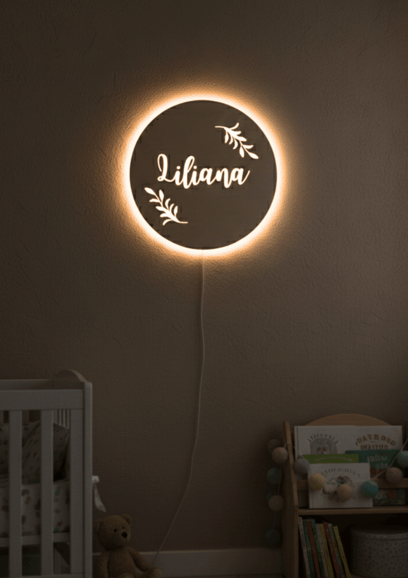 Lampka z imieniem Gałązki