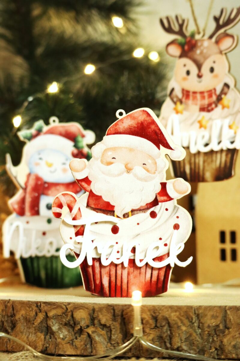 Bombka z imieniem Świąteczna babeczka