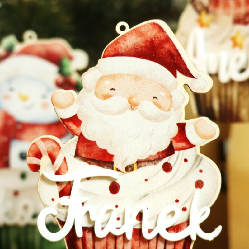 Bombka z imieniem Świąteczna babeczka