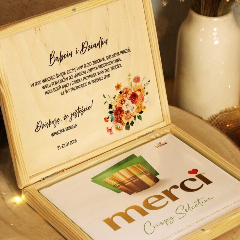 Pudełko na czekoladki Merci dla Dziadków