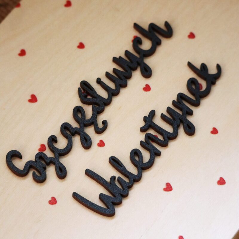 Walentynkowe pudełko na czekoladki Merci