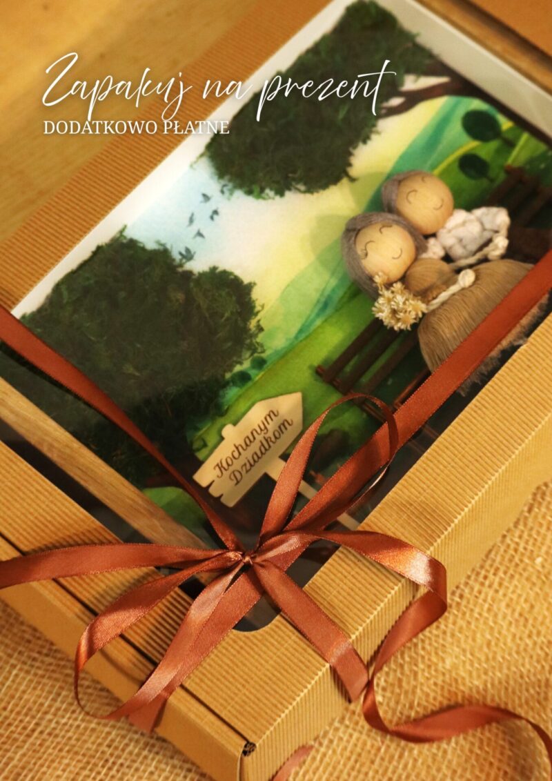 Ramka z makramowymi laleczkami dla Babci i Dziadka