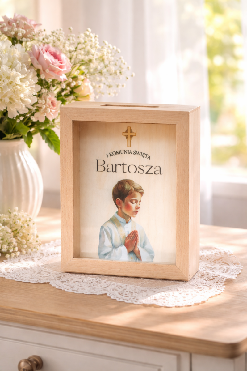 Skarbonka z szybką na I Komunię Świętą